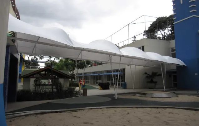Do comércio à residência: onde o toldo fixo pode ser instalado