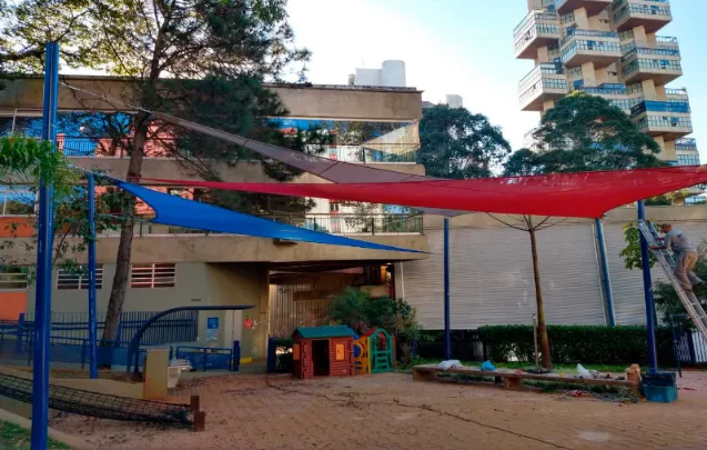 Onde usar toldo de lona em projetos residenciais e comerciais