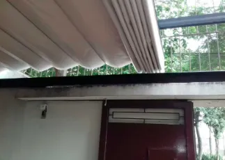 Abra quando quiser, proteja quando precisar: entenda a versatilidade do toldo retrátil